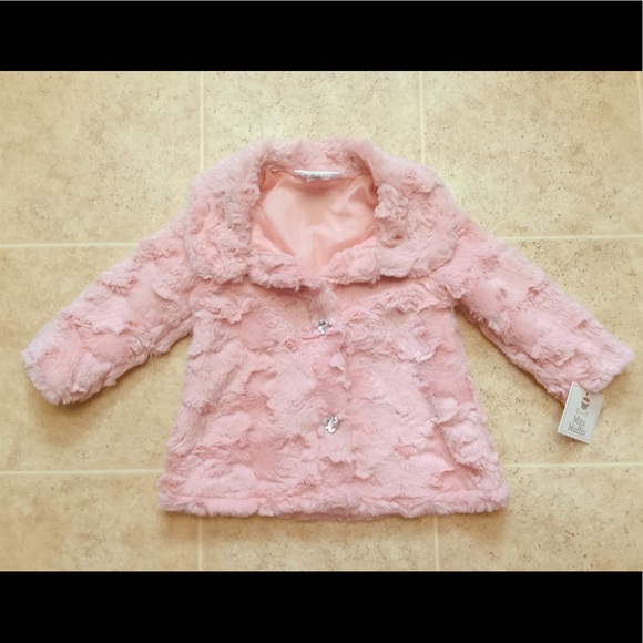***BRAND NEW*** “Mini Muffin” faux fur swirl coat - Picture 1 of 4